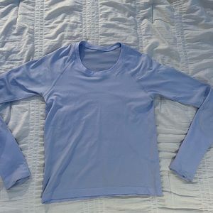 light purple/lavender Lulu long sleeve swiftly tech